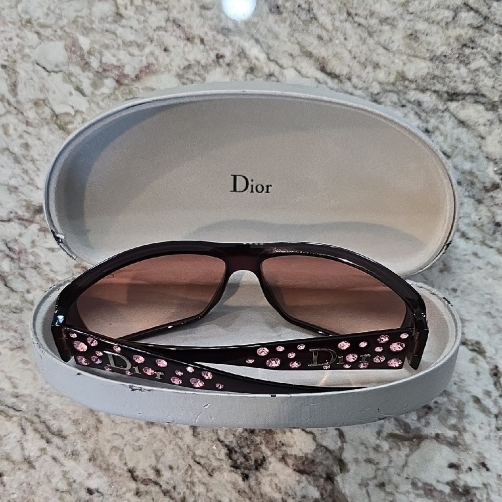 Dior Women's Sunglasses - Dark Brown with Pink Accents - Picture 14 of 15